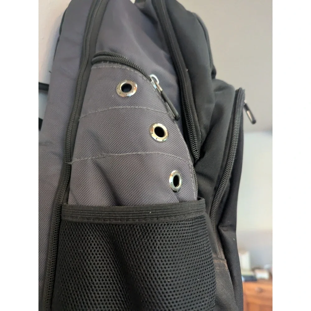 Wenger SWISSGEAR Synergy Laptop Backpack‎ Black Gray Work School Travel Bag